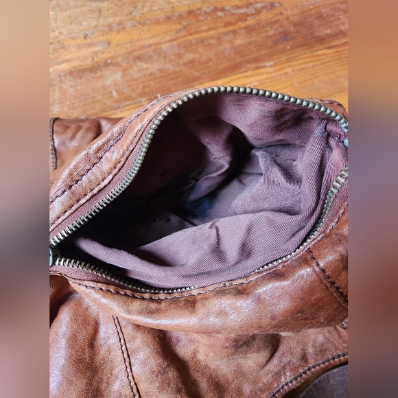 Lucky Brand Leather Purse ☘️ - Picture 4 of 9